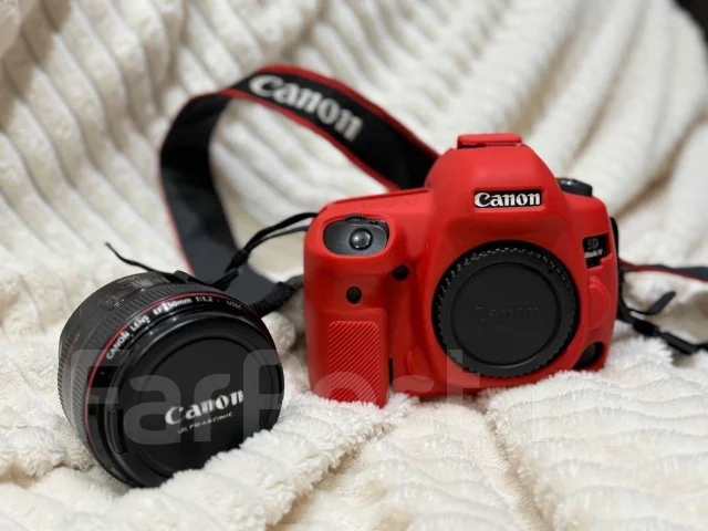 Canon EOS 5D Mark IV ����