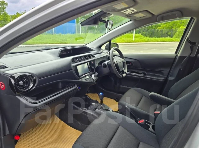 Toyota Aqua. �������, ��������, 1.5 (74��.�.), ������, 99 000����. �� ����
