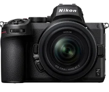 Nikon Z5 Kit