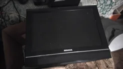 �� ��������� Renova. LCD (��) ����