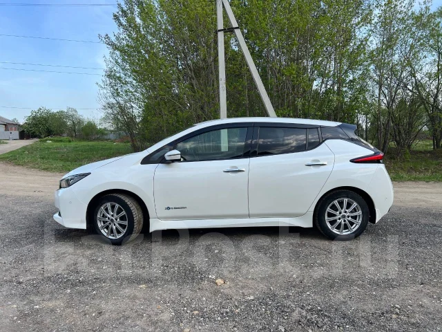 Nissan Leaf. ��������, ��������, �������������, 56 000����. �� ����