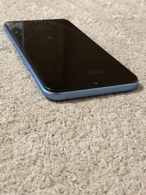 Tecno Spark Go 2022. �/�, 32 ��, �����, 3G, 4G LTE, Dual-SIM, NFC ����