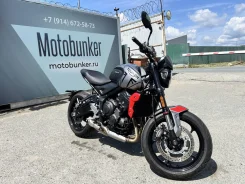 Triumph Trident 660