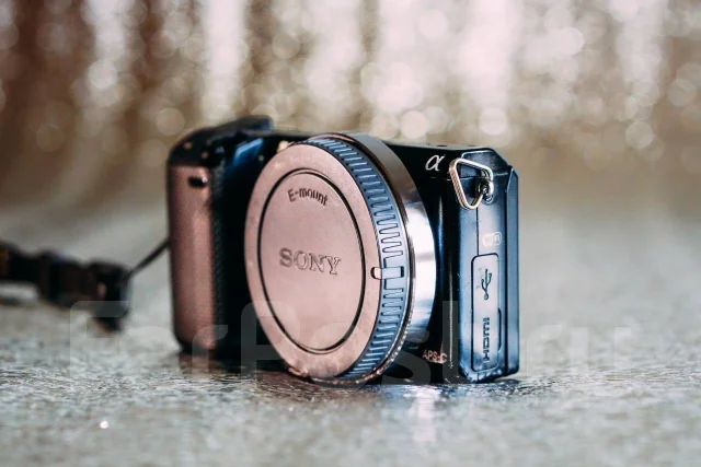 Sony Alpha NEX-5T. 15 - 19.9 �� ����