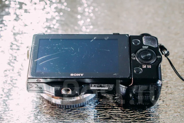 Sony Alpha NEX-5T. 15 - 19.9 �� ����