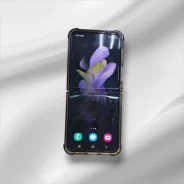 Samsung Galaxy Z Fold4. �/� ����