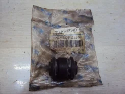 ����������� Toyota Corolla AE100 4230512130 ����