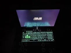 Asus A. 16.4", 144����, ��� 16 ��, ���� 512���, WiFi, Bluetooth, ����������� �� 4��. ����