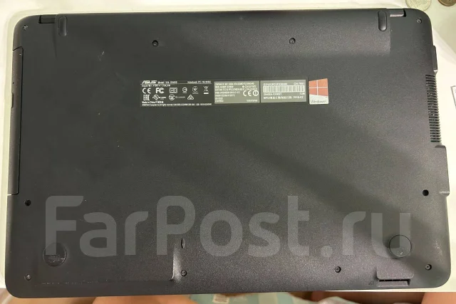 Asus X540S. 15.6", 1,6����, ��� 4 ��, ���� 128���, WiFi: 1, Bluetooth: 1, ����������� �� 2��. ����