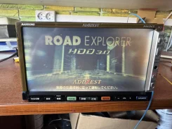 Clarion MAX735HD ����