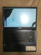 Asus VivoBook Go 14 E410MA. WiFi: 1, Bluetooth: 1 ����