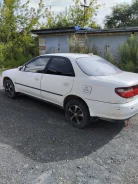 Toyota Carina. �������, ��������, 1.0 (105��.�.), ������, 300 000����. �� ����