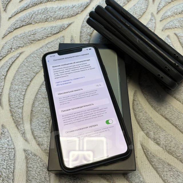Apple iPhone 11 Pro Max. �/�, 64 ��, �������, 3G, 4G LTE ����