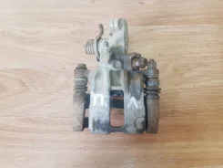 ������� ��������� ������ ����� Nissan Almera 2 2000 1.5(QG15) ������� 44011BM400 ����