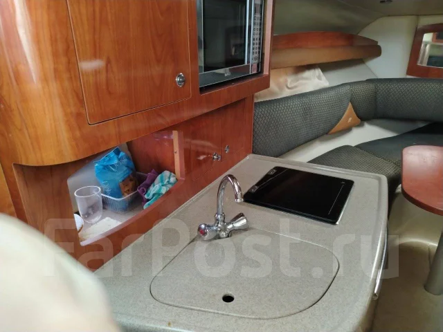 Four Winns. 2007 ���, ����� 8,64��., ��������� ������������, 375��.�., ������ ����