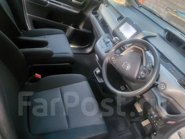 Honda Freed+. �������, ��������, ������, 110����. �� ����