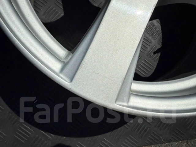 Violento. 7.0x17", 5x100, ET48, �� 73���. ����