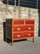 ��������� ����� �� ������ Mid-Century (�����������). ���������, (�) 100���, (�) 93���, (�) 61��� ����