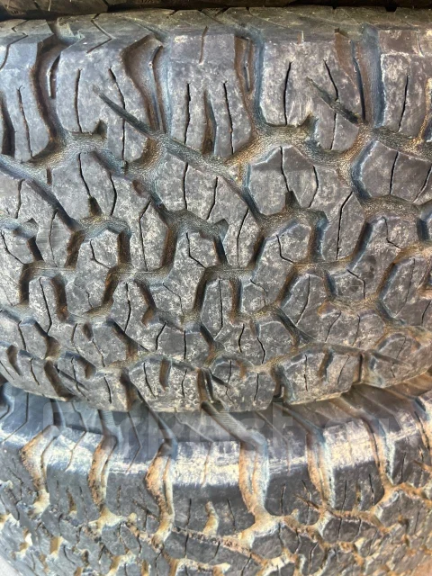 BFGoodrich. ����� at, �/�, ����� 30 % ����