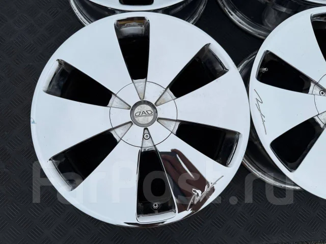 Garson Zuenglein. 7.0x17", 4x100, 5x100, ET25, �� 67,1���. ����
