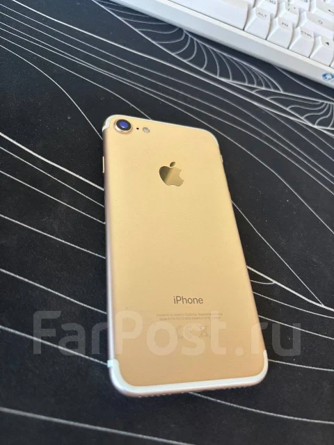 Apple iPhone 7. �/�, 128 ��, ������� ����