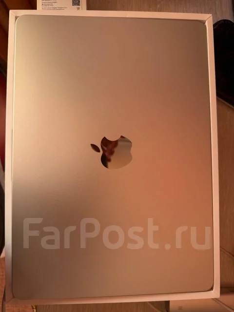 Apple MacBook Air 13 2025. 13.6", 4,4����, WiFi: 1, Bluetooth: 1 ����