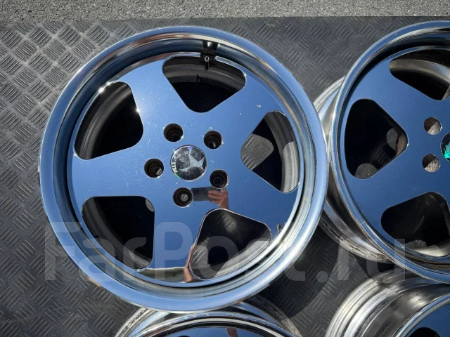 Lucky Star. 7.0x17", 5x114.3, ET35, �� 73���. ����