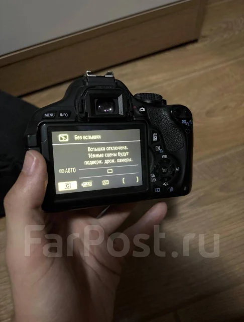 Canon EOS 600D ����
