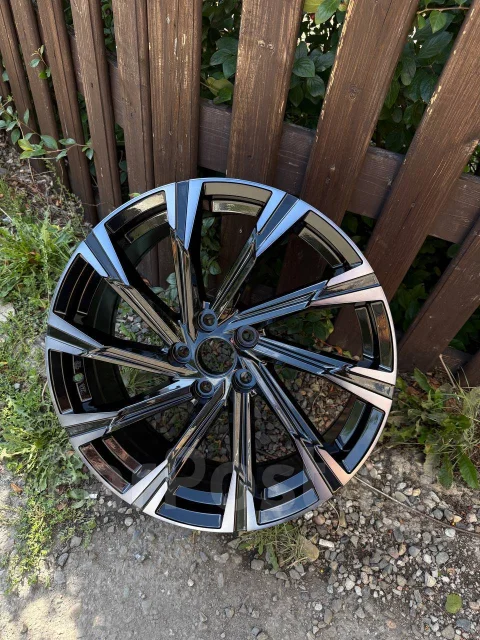 WorldWheels. 7.5x19", 5x114.3, ET40, �� 60,1���. ����