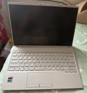 Fujitsu. 14", WiFi: 1, Bluetooth: 1 ����