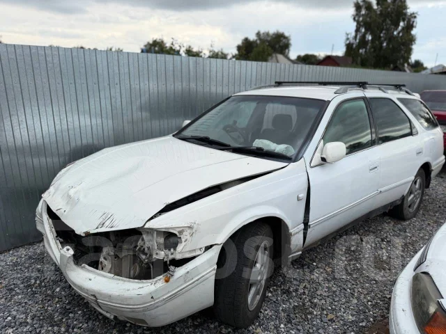 Toyota Camry Gracia ����