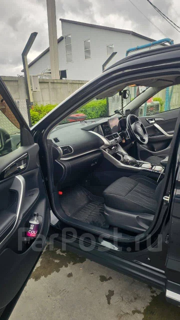 Mitsubishi Eclipse Cross. ��������, ��������, 1.0 (150��.�.), ������, 100����. �� ����