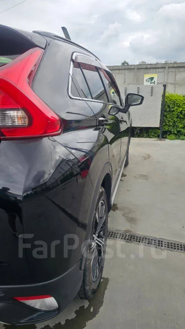 Mitsubishi Eclipse Cross. ��������, ��������, 1.0 (150��.�.), ������, 100����. �� ����