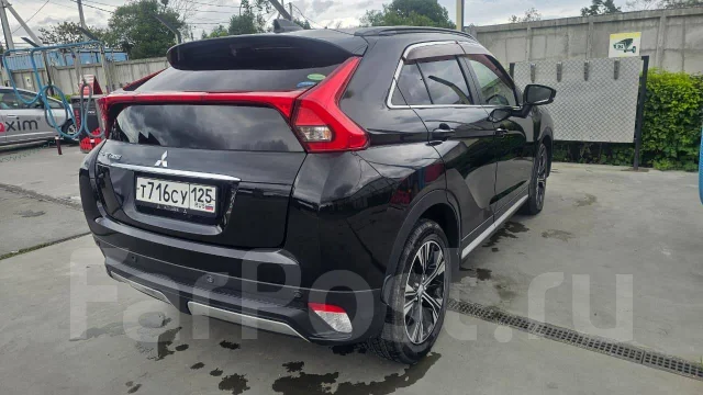 Mitsubishi Eclipse Cross. ��������, ��������, 1.0 (150��.�.), ������, 100����. �� ����