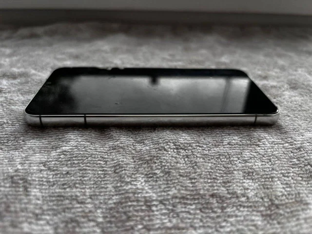 Samsung Galaxy S22. �/�, 128 ��, �����, 4G LTE ����