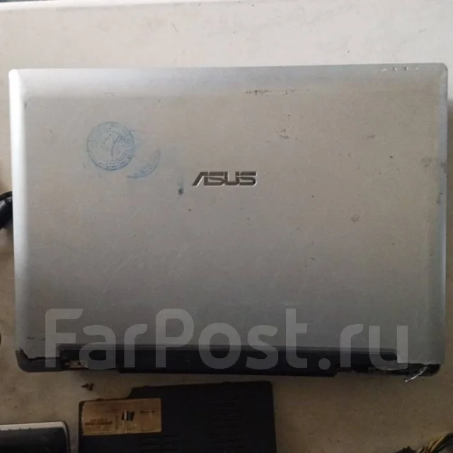 Asus. WiFi: 1, Bluetooth: 1 ����