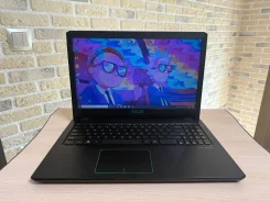 Asus. 15.6", 2,5����, ��� 16 ��, WiFi: 1, Bluetooth: 1 ����