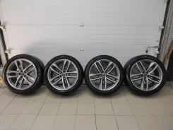 ������ �������� 285/40 R21 Audi Q7 4M. 9.5x21" 5x112 ET31 �� 66,6���. ����