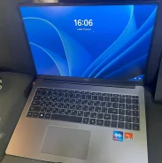 Honor MagicBook X 16. 16", 4,3����, ��� 16 ��, ���� 512���, WiFi: 1, Bluetooth: 1, ����������� �� 5��. ����