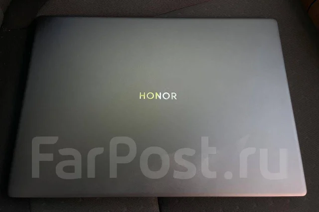 Honor MagicBook X 16. 16", 4,3����, ��� 16 ��, ���� 512���, WiFi: 1, Bluetooth: 1, ����������� �� 5��. ����