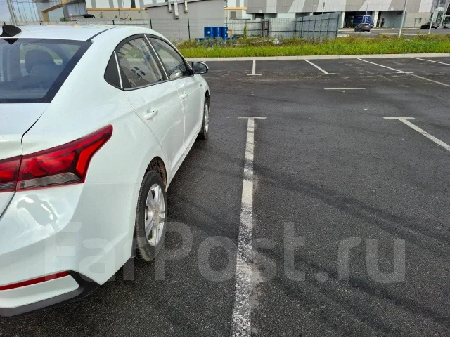 Hyundai Solaris. �������, ��������, 1.0 (100��.�.), ������, 144����. �� ����