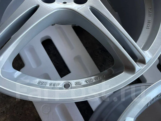 SSR Integral GT1. x18", 5x100 ����