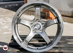 Advan Racing GT. 8.0x18", 5x114.3, ET35, �� 73,1���. ����