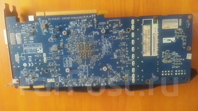 Radeon HD 7950 ����