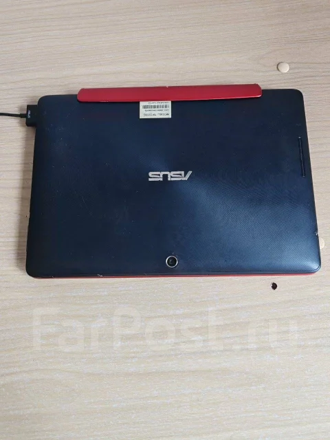 Asus Transformer Pad TF300TG. 10.1 ������, ������ 16 �� ����