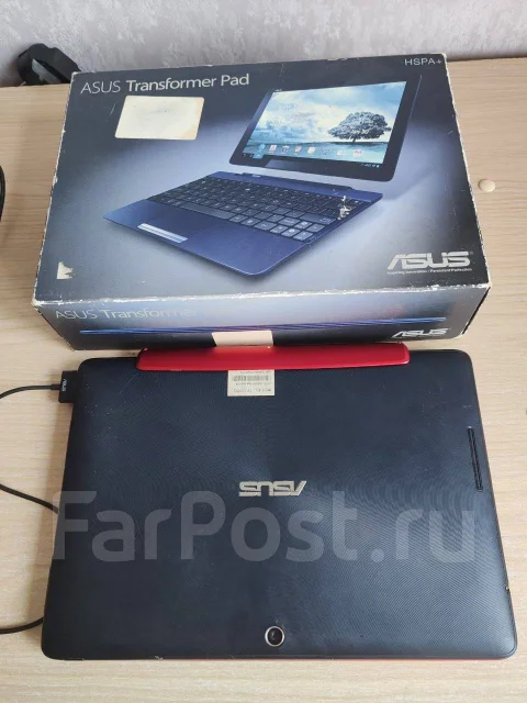 Asus Transformer Pad TF300TG. 10.1 ������, ������ 16 �� ����