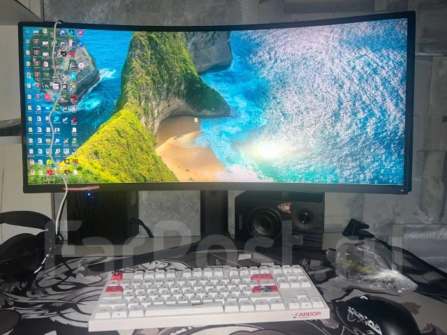 Xiaomi. 34", ���������� �� (LCD, LED, QLED) ����