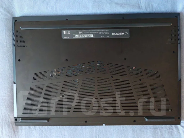 Ardor. 15.6", 165����, ��� 16 ��, ���� 1 000���, WiFi: 1, Bluetooth: 1 ����