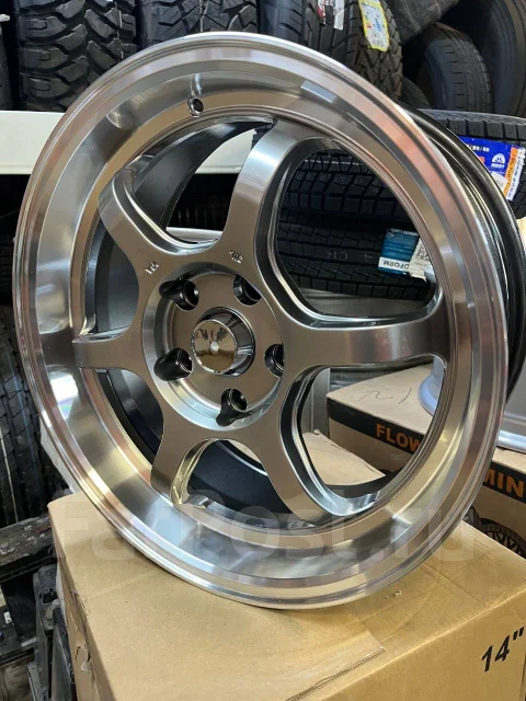 BADX. 7.5x17", 5x114.3, ET38, �� 73,1���. ����