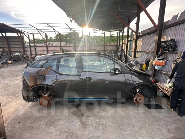 BMW i3. I01, IB1 ����